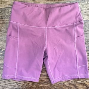 Womens 5 Inch Bike Shorts Size Medium Mauve Pink Iuga